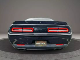2018 Dodge Challenger - Image 3