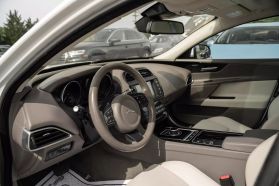 2018 JAGUAR XE SEDAN 4-CYL, TURBO, 2.0 LITER XE 25T PREMIUM SEDAN 4D