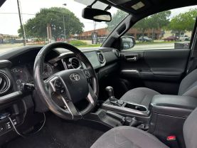 2017 TOYOTA TACOMA DOUBLE CAB PICKUP V6, 3.5 LITER TRD OFF-ROAD PICKUP 4D 5 FT
