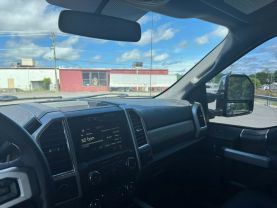 2018 FORD F350 SUPER DUTY CREW CAB PICKUP V8, TURBO DIESEL, 6.7L LARIAT PICKUP 4D 6 3/4 FT