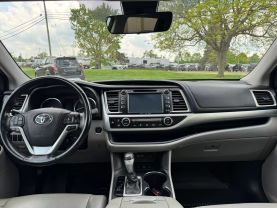 2018 TOYOTA HIGHLANDER SUV V6, 3.5 LITER XLE SPORT UTILITY 4D