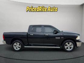 2015 RAM 1500 CREW CAB PICKUP V8, HEMI, 5.7 LITER BIG HORN PICKUP 4D 5 1/2 FT