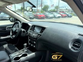 2019 Nissan Pathfinder - Image 10