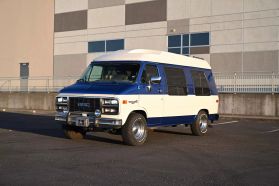 1994 GMC VANDURA 2500 VAN V8, 5.7 LITER VAN