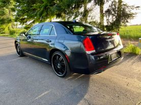 2016 CHRYSLER 300 SEDAN V6, 3.6 LITER 300 LIMITED SEDAN 4D
