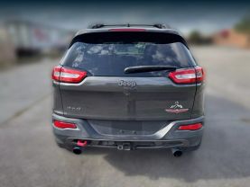 2015 JEEP CHEROKEE SUV V6, 3.2 LITER TRAILHAWK SPORT UTILITY 4D