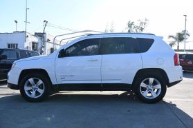 2011 JEEP COMPASS SUV 4-CYL, 2.0 LITER SPORT SUV 4D