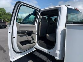 2020 FORD F250 SUPER DUTY CREW CAB 8FT KNAPHEIDE SERVICE BED TRUCK SERVICE/UTILITY TRUCKS V8, FLEX FUEL, 6.2 LITER XL PICKUP 4D 8 FT - Eddies Auto Sales