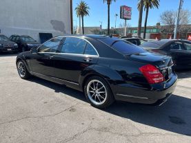 2012 MERCEDES-BENZ S-CLASS SEDAN V8, TWIN TURBO, 4.6 LITER S 550 SEDAN 4D