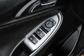 2023 Chevrolet Malibu - Image 48