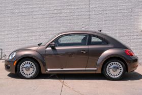 2014 VOLKSWAGEN BEETLE HATCHBACK 5-CYL, PZEV, 2.5 LITER 2.5L HATCHBACK 2D