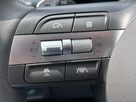 2024 HYUNDAI SONATA HYBRID SEDAN 4-CYL, HYBRID, GDI, 2.0 LITER LIMITED SEDAN 4D at T&T Repairables - used car dealership in Spencer, Indiana.