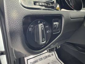 2019 VOLKSWAGEN GOLF GTI HATCHBACK 4-CYL, TURBO, 2.0 LITER SE HATCHBACK SEDAN 4D