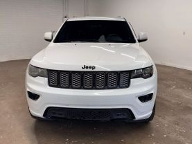 2017 JEEP GRAND CHEROKEE SUV V6, VVT, 3.6 LITER ALTITUDE SPORT UTILITY 4D