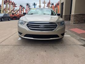 2017 FORD TAURUS SEDAN V6, 3.5 LITER SE SEDAN 4D