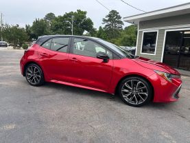 2021 Toyota Corolla Hatchback - Image 2