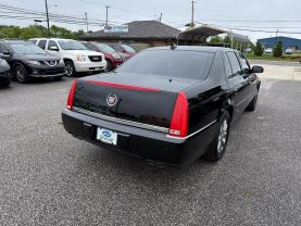 2009 CADILLAC DTS SEDAN V8, 4.6 LITER SEDAN 4D