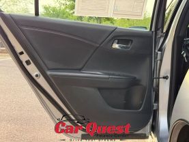 2017 Honda Accord - Image 13