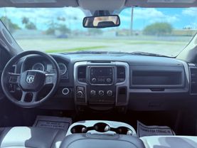 2016 RAM 1500 CREW CAB