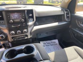 2019 RAM 1500 CREW CAB PICKUP V8, HEMI, ETORQUE, 5.7 LITER TRADESMAN PICKUP 4D 5 1/2 FT
