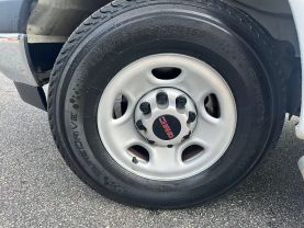 Used 2022 GMC SAVANA 2500 CARGO CARGO V6, 4.3 LITER REGULAR VAN 3D - LA Auto Star located in Virginia Beach, VA