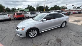 2013 VOLKSWAGEN PASSAT SEDAN 5-CYL, PZEV, 2.5 LITER 2.5L SEL SEDAN 4D