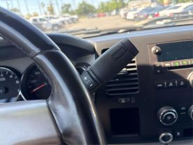 2009 CHEVROLET SILVERADO 1500 CREW CAB PICKUP V8, FLEX FUEL, 5.3 LITER XFE PICKUP 4D 5 3/4 FT