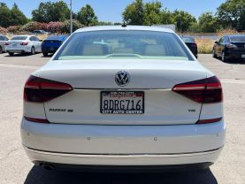 2017 VOLKSWAGEN PASSAT