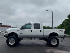 2004 FORD F250 SUPER DUTY CREW CAB PICKUP V8, TURBO DSL 6.0L XL PICKUP 4D 6 3/4 FT