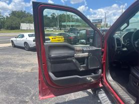 2019 FORD F350 SUPER DUTY CREW CAB PICKUP V8, TURBO DIESEL, 6.7 LITER LARIAT PICKUP 4D 8 FT