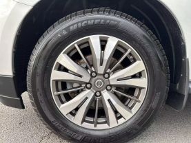 2017 NISSAN PATHFINDER