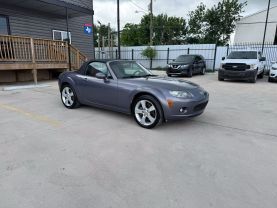2006 MAZDA MX-5 MIATA CONVERTIBLE 4-CYL, 2.0 LITER CONVERTIBLE 2D at Motors On Wheels - used car dealership in Houston, Texas.