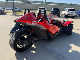 2015 POLARIS SLINGSHOT - - SL