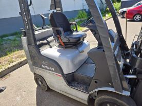 2012 NISSAN N40 FORKLIFT
