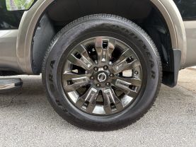 2017 NISSAN TITAN CREW CAB