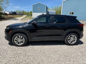 2021 CHEVROLET TRAILBLAZER SUV 3-CYL, ECOTEC, TURBO, 1.2 LITER LS SPORT UTILITY 4D at T&T Repairables - used car dealership in Spencer, Indiana.