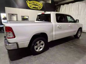 2021 RAM 1500 CREW CAB PICKUP V8, HEMI, ETORQUE, 5.7 LITER BIG HORN PICKUP 4D 5 1/2 FT