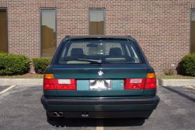 1994 BMW 5 SERIES WAGON V8, 3.0 LITER 530I TOURING WAGON 4D
