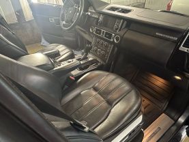 2011 Land Rover Range Rover - Image 9