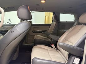 2016 KIA SEDONA