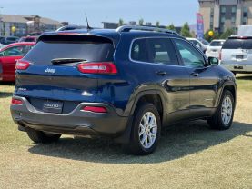 2018 JEEP CHEROKEE SUV 4-CYL, ZERO EVAP, 2.4 LITER LATITUDE PLUS SPORT UTILITY 4D - The Auto Lot