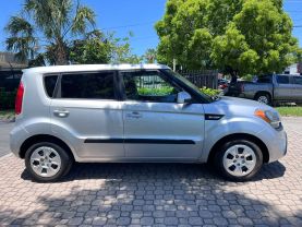 2012 KIA SOUL