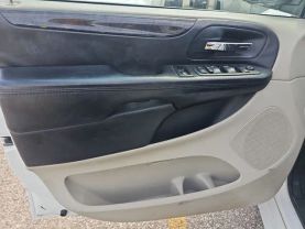 2016 DODGE GRAND CARAVAN PASSENGER PASSENGER V6, FLEX FUEL, 3.6 LITER SXT MINIVAN 4D