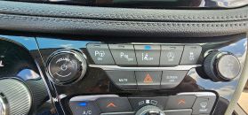 2018 CHRYSLER PACIFICA VAN V6, 3.6 LITER LIMITED MINIVAN 4D
