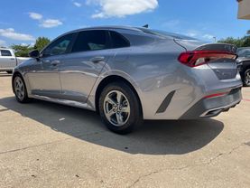 2021 KIA K5 LX SEDAN 4D
