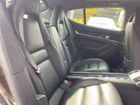 2013 Porsche Panamera - Image 22