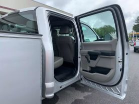 2017 FORD F350 SUPER DUTY CREW CAB 8FT KNAPHEIDE SERVICE BED TRUCK SERVICE/UTILITY TRUCKS V8, FLEX FUEL, 6.2 LITER XL PICKUP 4D 8 FT - Eddies Auto Sales