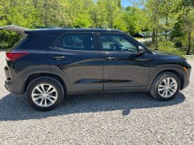 2021 CHEVROLET TRAILBLAZER SUV 3-CYL, ECOTEC, TURBO, 1.2 LITER LS SPORT UTILITY 4D at T&T Repairables - used car dealership in Spencer, Indiana.