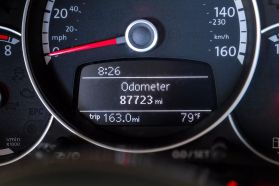 2014 VOLKSWAGEN BEETLE HATCHBACK 5-CYL, PZEV, 2.5 LITER 2.5L HATCHBACK 2D