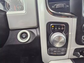2016 RAM 1500 CREW CAB
